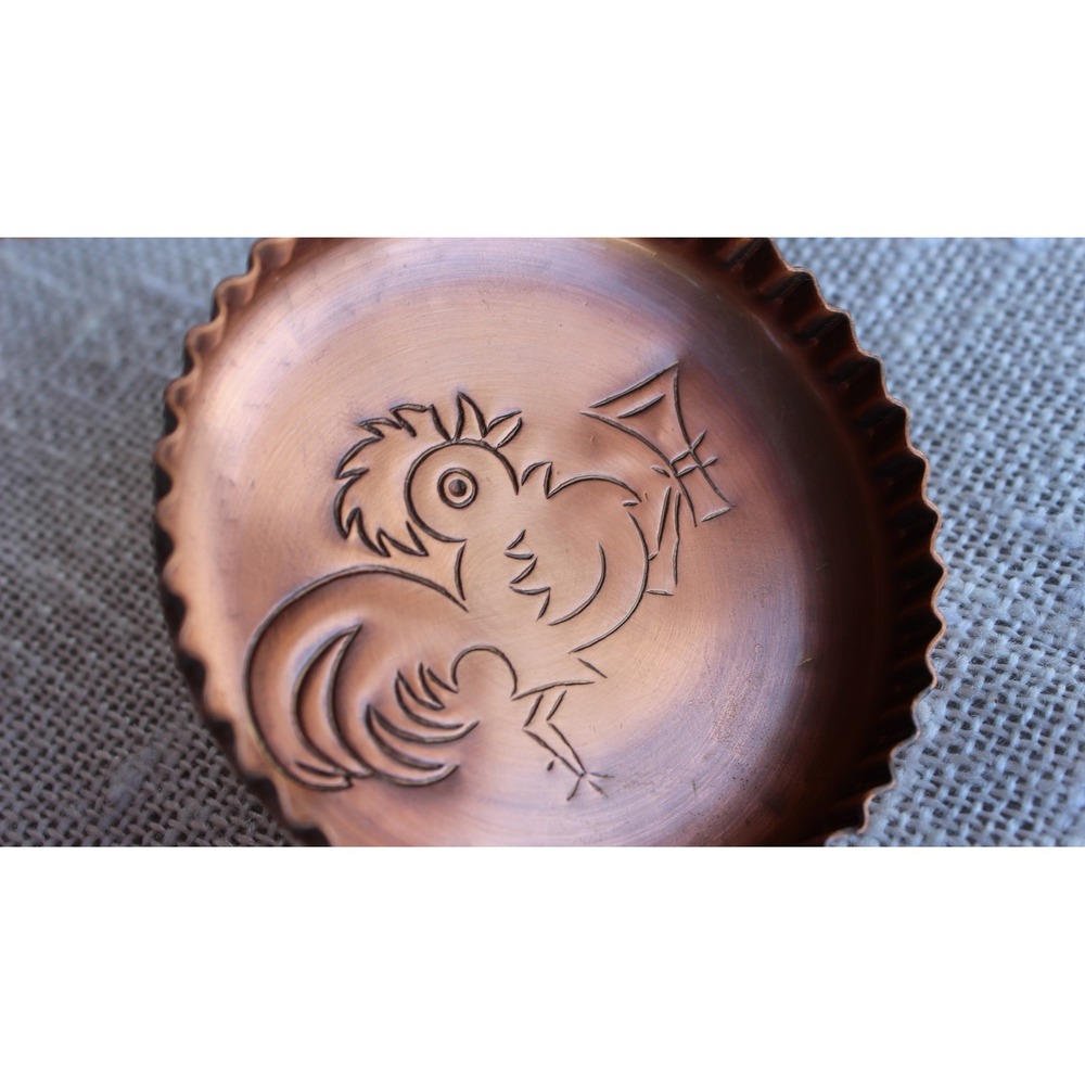 Vintage Copper Rooster Pin Dish Small Trinket Tray Coaster Crimped Edge - Picture 3 of 6